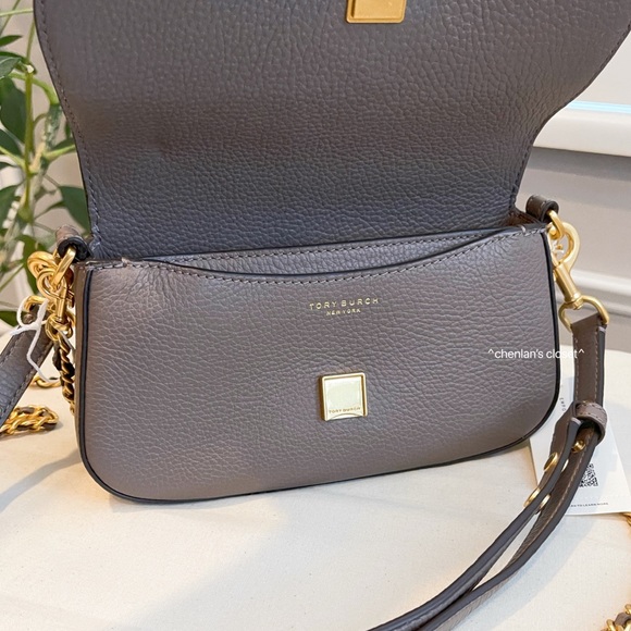 🔥NeW! Tory Burch Britten Convertible Crossbody - Picture 9 of 17